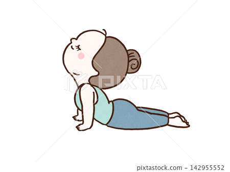 一位女性正在練習瑜珈姿勢「上犬式(Urdhva Mukha Svanasana)」(拜日式)。 一位女性正在練習瑜珈姿勢「上犬式(Urdhva Mukha Svanasana)」(拜日式)。 142955552