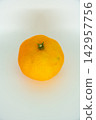 Fresh oranges 142957756