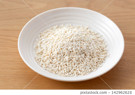 Malted rice Malted rice 142962628