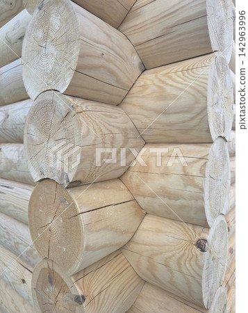 Wooden log house corner joint close up Wooden log house corner joint close up 142963996