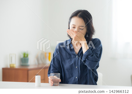 藥物圖像 藥物圖像 142966312