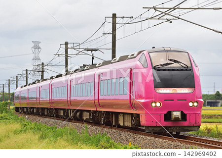 白神線、佐佐木~西柴田、JR東日本、E653系列1000系列、U107編組(新潟)、伊那穗 白神線、佐佐木~西柴田、JR東日本、E653系列1000系列、U107編組(新潟)、伊那穗 142969402