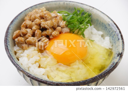 納豆蛋米飯 納豆蛋米飯 142972561