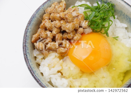 納豆蛋米飯 納豆蛋米飯 142972562