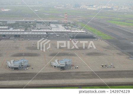 從天空看見的羽田機場 從天空看見的羽田機場 142974229