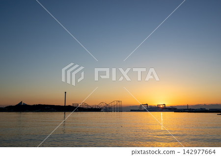 Kanagawa Prefecture: Japan's most spectacular view - the first sunrise of the year seen from a seaside park. Kanagawa Prefecture: Japan's most spectacular view - the first sunrise of the year seen from a seaside park. 142977664