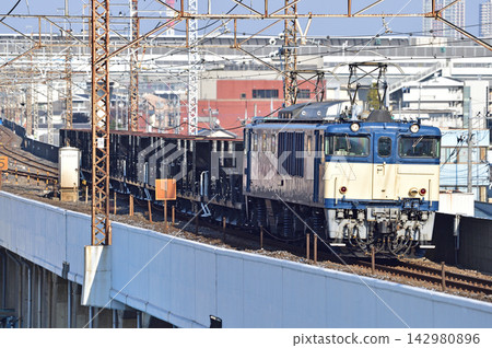 武藏野線,西浦和 - 北朝霞,JR東日本,EF64-1030(高崎)+ Hoki 800,取消火車轉乘。 武藏野線,西浦和 - 北朝霞,JR東日本,EF64-1030(高崎)+ Hoki 800,取消火車轉乘。 142980896