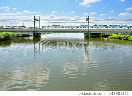岩槻週邊散步 - 元荒川、東武野田線、元荒川大橋 142981361