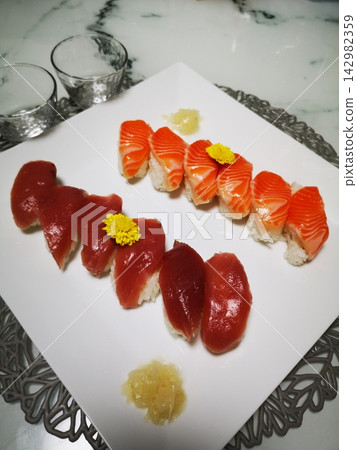 I tried arranging supermarket sushi on a plate. I tried arranging supermarket sushi on a plate. 142982359