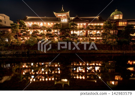 Night view of Tokaikan in Ito City Night view of Tokaikan in Ito City 142983579