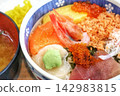 Delicious seafood rice bowl 142983815