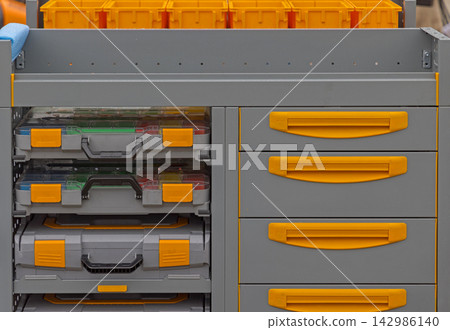 Mobile Workshop Cabinet System Mobile Workshop Cabinet System 142986140