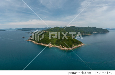 從北結峠眺望大崎岬和宇和海(愛媛縣) 從北結峠眺望大崎岬和宇和海(愛媛縣) 142988169