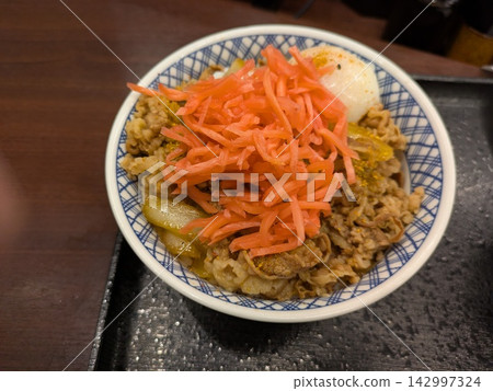 牛肉飯 牛肉飯 142997324