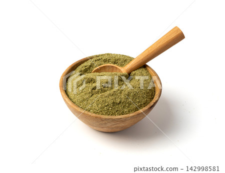 Green grass powder, dry ground barley sprouts 142998581