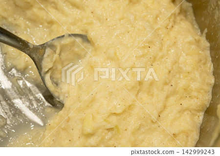 Potato Pancakes, Draniki, Deruny, Potato Latkes, or Latkas, Irish Cakes Potato Pancakes, Draniki, Deruny, Potato Latkes, or Latkas, Irish Cakes 142999243