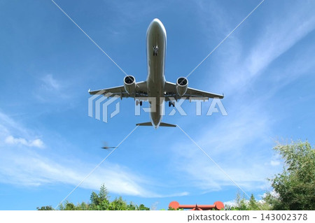 飛機 藍天 天空 143002378