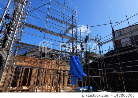 Japanese Construction Scaffolding with Safety Netting Japanese Construction Scaffolding with Safety Netting 143003705
