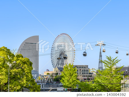 Yokohama Minato Mirai: Yokohama Air Cabin and Ferris Wheel Yokohama Minato Mirai: Yokohama Air Cabin and Ferris Wheel 143004392