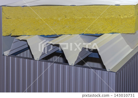 Thick Insulated Roof Panels Thick Insulated Roof Panels 143010731