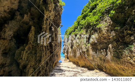 Okinawa's Mysterious Power Spot: Warumi Okinawa's Mysterious Power Spot: Warumi 143011807