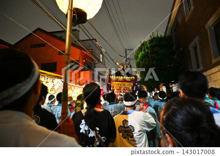 諏訪神社年度祭：主神社移動神社的遊行，東京 143017008