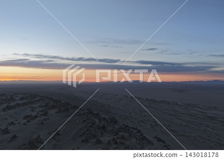 Sunset descending over the Yardan dunes Sunset descending over the Yardan dunes 143018178
