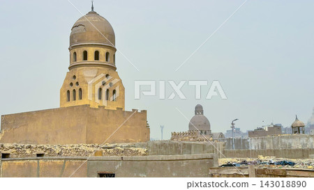 Slums and ruins in central Cairo, near the Citadel 143018890