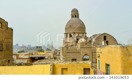 Slums and ruins in central Cairo, near the Citadel Slums and ruins in central Cairo, near the Citadel 143019053