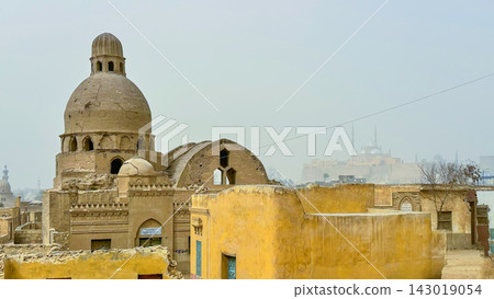 Slums and ruins in central Cairo, near the Citadel Slums and ruins in central Cairo, near the Citadel 143019054