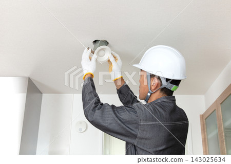 照明燈具安裝；照明燈具及承包商 143025634