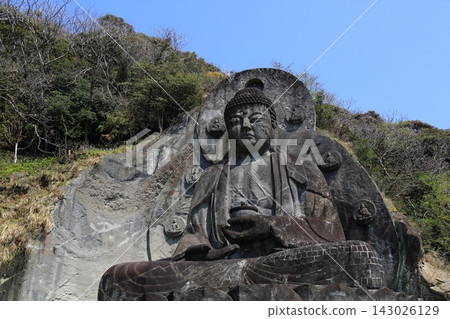 像佛山日本寺廟的大佛 像佛山日本寺廟的大佛 143026129