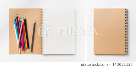 Top view set of kraft notebook with pen closed and open isolated on white background with copy space Top view set of kraft notebook with pen closed and open isolated on white background with copy space 143031125