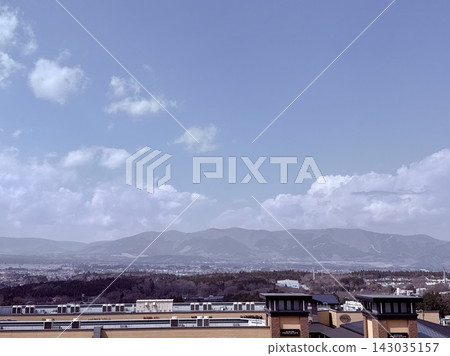 從禦殿場奧特萊斯購物中心眺望山 143035157