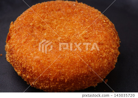Curry bread side dish bread 143035720
