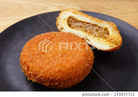 Curry bread side dish bread Curry bread side dish bread 143035722