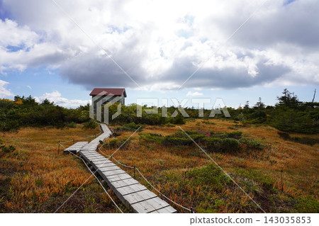 九月中旬的大田之神公園(山形縣上野山市) 九月中旬的大田之神公園(山形縣上野山市) 143035853