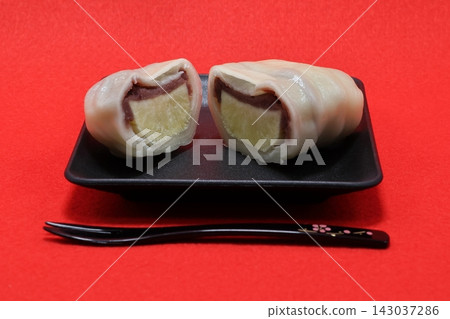 Kumamoto specialty "Ikinari Dango" Kumamoto specialty "Ikinari Dango" 143037286