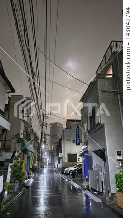 雨天空樹 雨天空樹 143042794