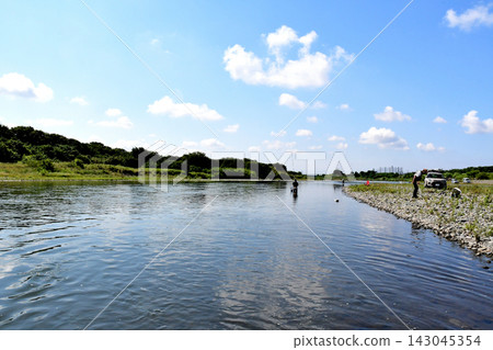The opening of the ayu fishing season on the Sagami River, where wild ayu can be caught in earnest in the Tokyo metropolitan area. The opening of the ayu fishing season on the Sagami River, where wild ayu can be caught in earnest in the Tokyo metropolitan area. 143045354