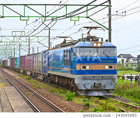 新潟的貨運列車 143045493