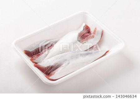 【宮城縣】新鮮鰹魚腩(烹飪用) 【宮城縣】新鮮鰹魚腩(烹飪用) 143046634