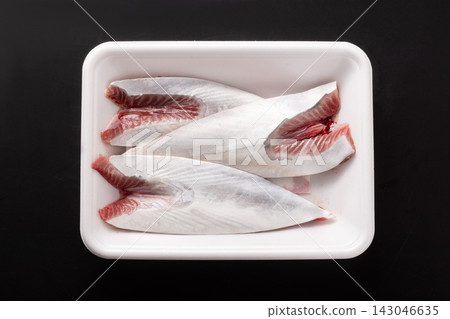 【宮城縣】新鮮鰹魚腩(烹飪用) 【宮城縣】新鮮鰹魚腩(烹飪用) 143046635