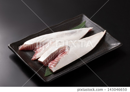 【宮城縣】新鮮鰹魚腩(烹飪用) 【宮城縣】新鮮鰹魚腩(烹飪用) 143046650