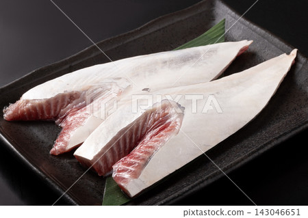 【宮城縣】新鮮鰹魚腩(烹飪用) 【宮城縣】新鮮鰹魚腩(烹飪用) 143046651