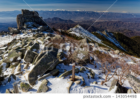 Views of the Southern Alps, Central Alps, and Mount Ontake from the summit of Mt. Kinpusan in winter. Views of the Southern Alps, Central Alps, and Mount Ontake from the summit of Mt. Kinpusan in winter. 143054498