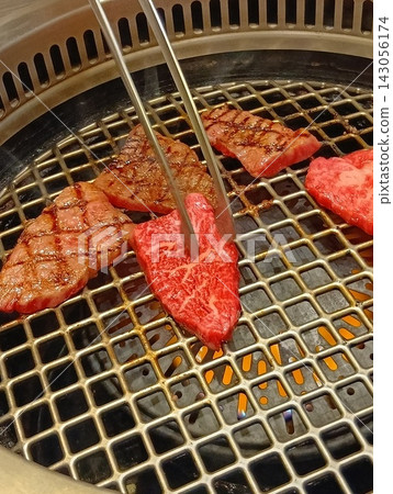 Kuroge Wagyu Beef Kuroge Wagyu Beef 143056174