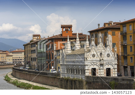 Santa Maria della spina cathedral, Pisa, Italy Santa Maria della spina cathedral, Pisa, Italy 143057123