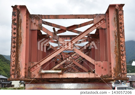 In September, components of the former Amarube Railway Bridge on the San'in Main Line in Kami Town, Hyogo Prefecture. In September, components of the former Amarube Railway Bridge on the San'in Main Line in Kami Town, Hyogo Prefecture. 143057206