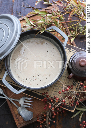 牛蒡蘑菇濃湯 牛蒡蘑菇濃湯 143058326